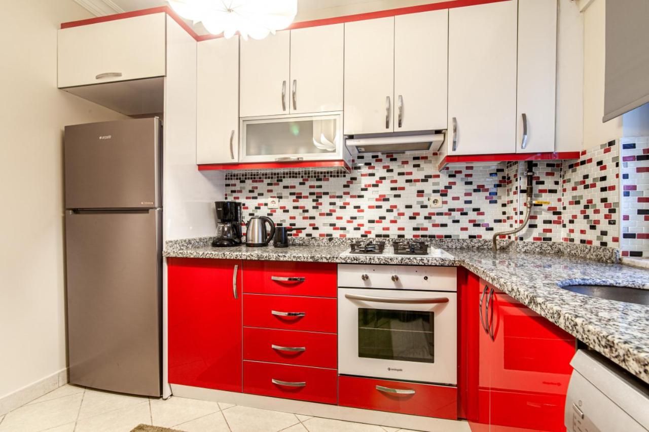 Central And Convenient Flat In Sisli Appartement